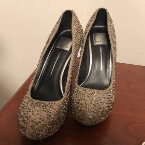 Dolce Vita beaded taupe/grey heels